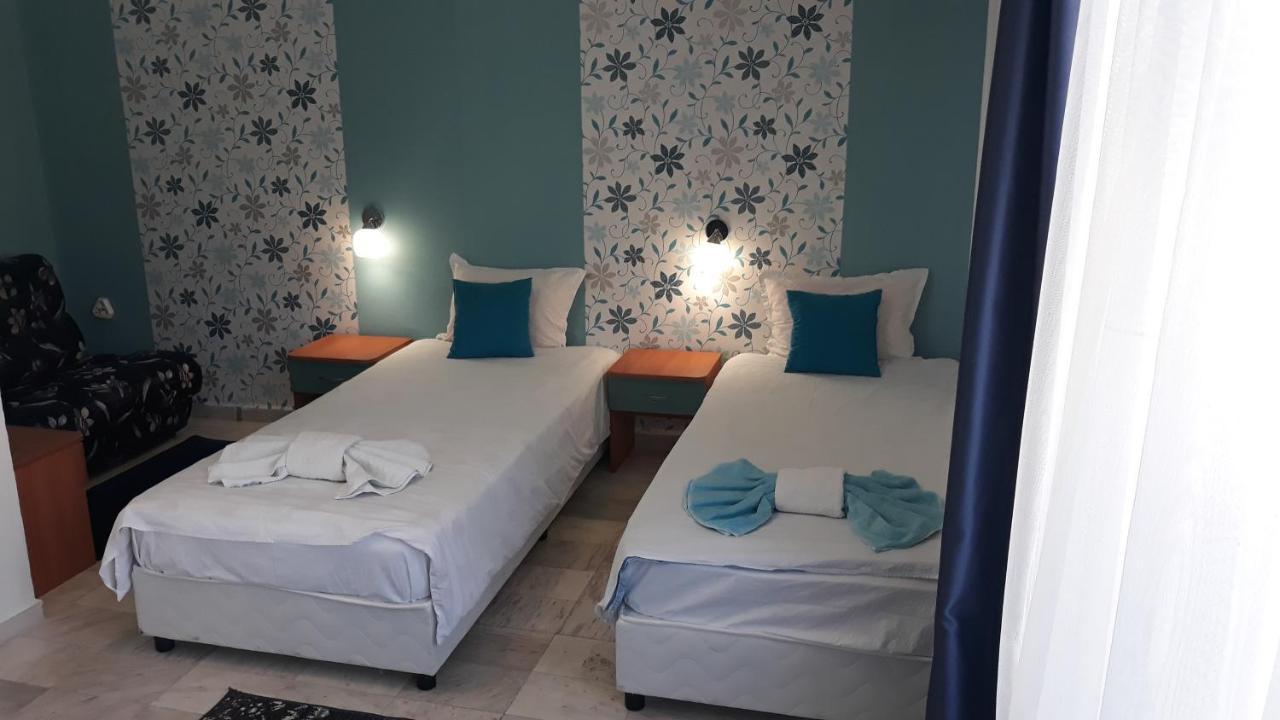 Hotel Iglika Yambol Esterno foto