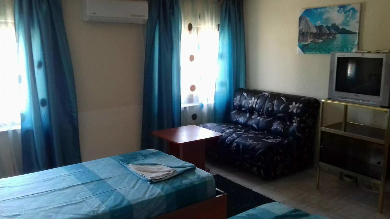 Hotel Iglika Yambol Esterno foto